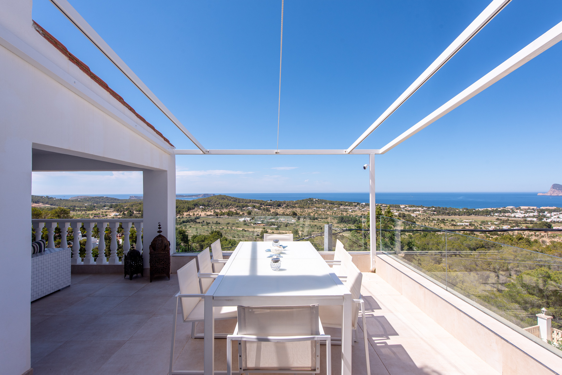 Resa estates Ibiza san Jose te koop villa main views terrace.jpg